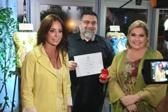 Dante Manfredi, con la Primera Dama de Paraguay Silvana Abdoy la Sra, Carolina Smalko